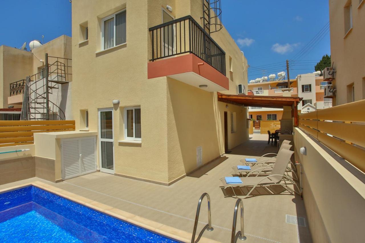 Star House Villa Paphos Bagian luar foto